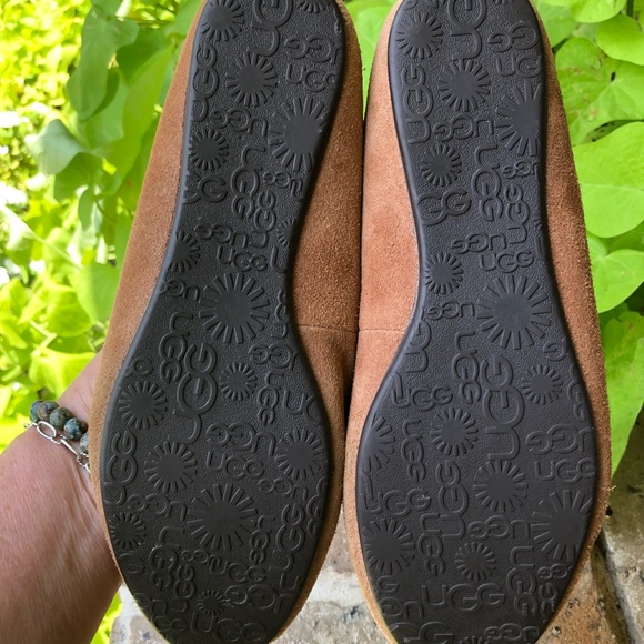 EUC UGG Alloway Suede Leather Flats in Chestnut, Size 6 - Picture 7 of 7